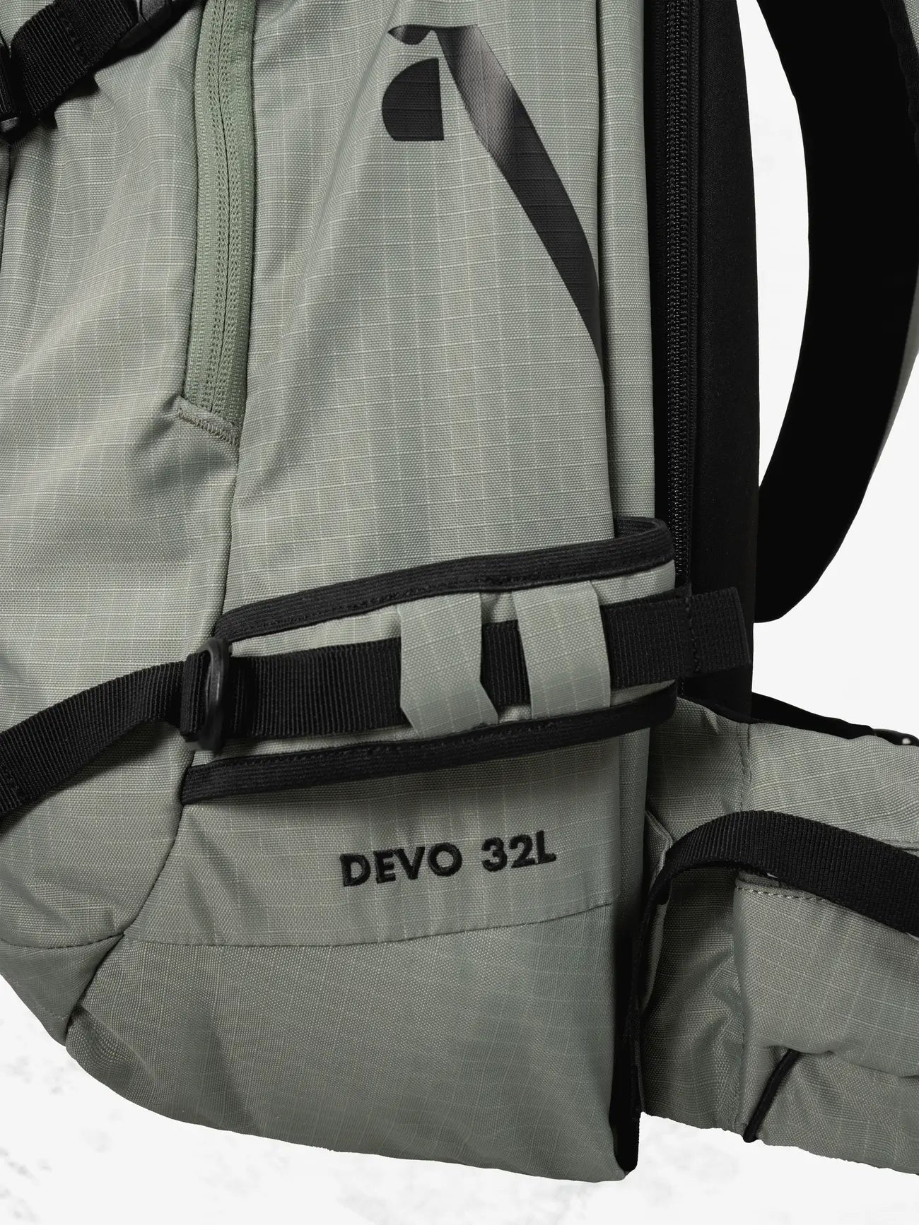 Armada - Devo 32L Backpack - Shadow