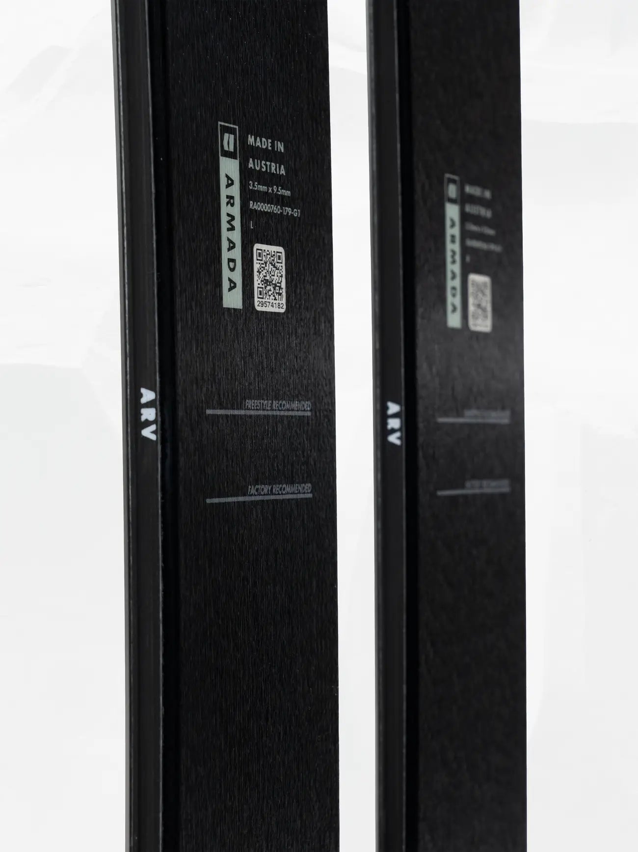 Armada - ARV 100 - Black