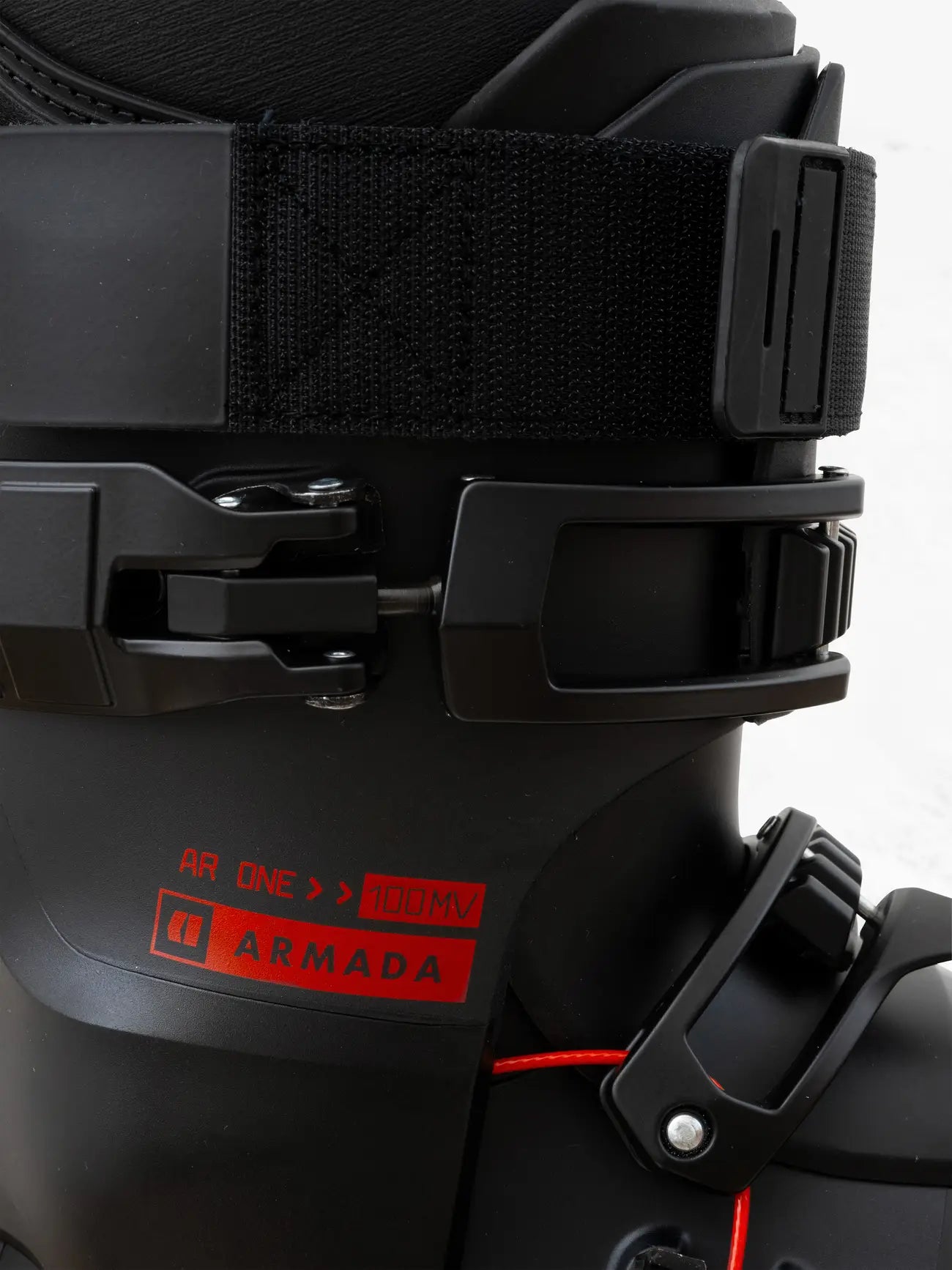 Armada - AR One 100 MV - Black