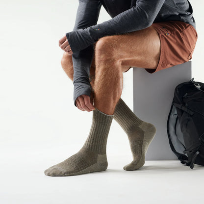 Smartwool - Hike Classic Edition Light Cushion Second Cut Crew Socks - Taupe