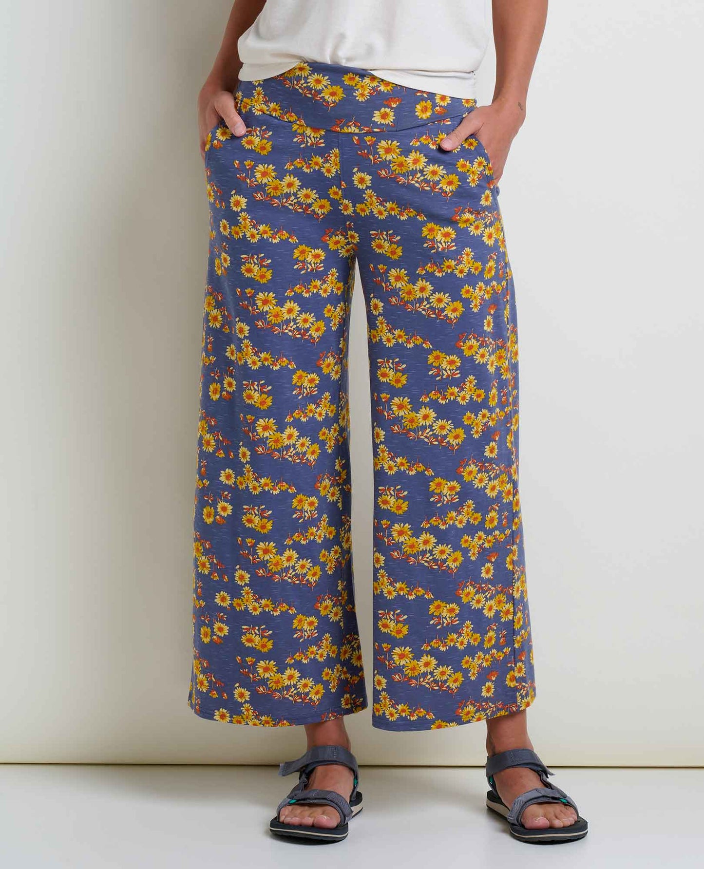 Toad and Co - Chaka Wide Leg Pant - Blue Shadow Daisy Print