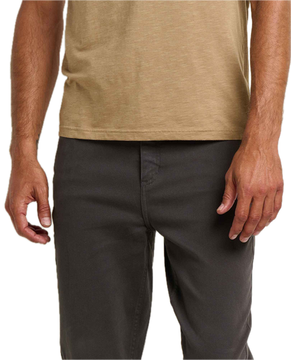 Toad and Co - Men's Tamarack Slim Jean - Carbon