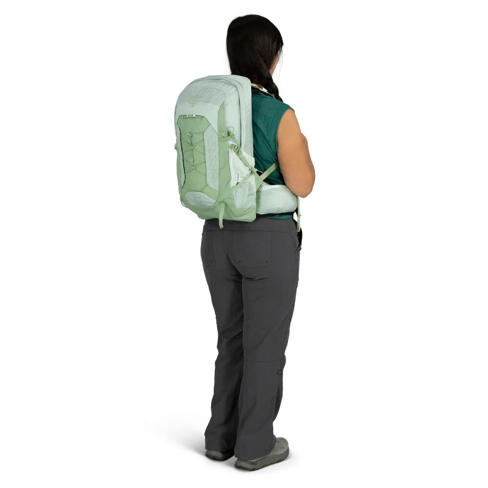Osprey - Tempest 11 - Frosty Mint Green Botanica