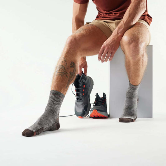 Smartwool - Hike Light Cushion Mid Crew Socks - Ash Charcoal