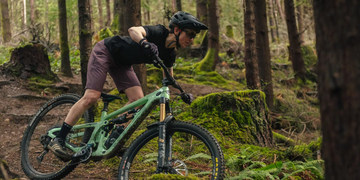 Yeti Cycles - Norrie Short Women's - Dusty Purple