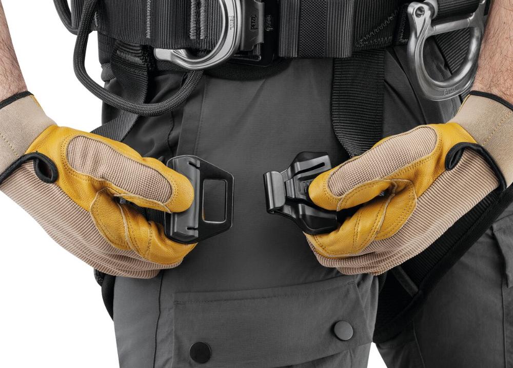 Petzl - Avao Bod Fast Harness - Black/Yellow