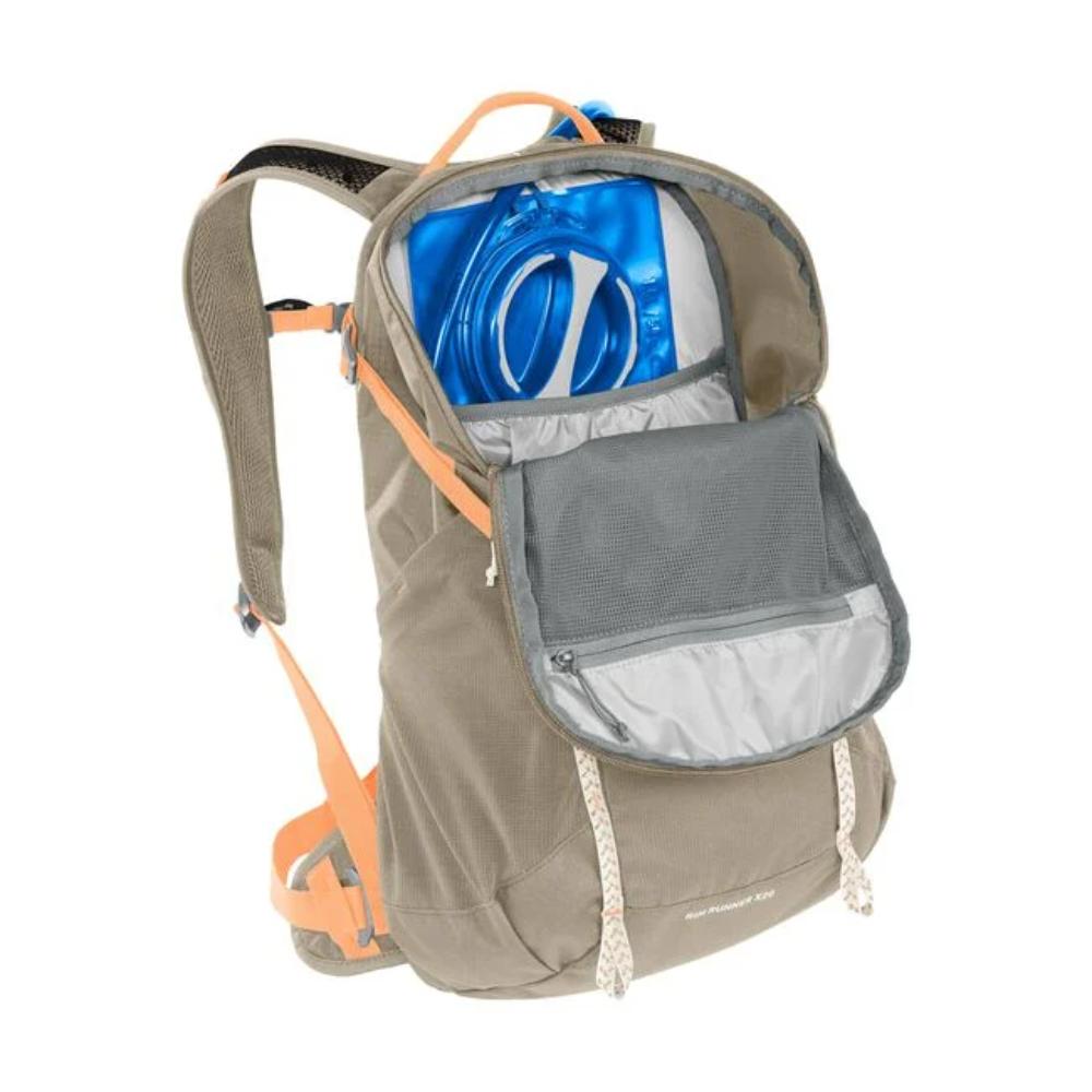 Camelbak - Rim Runner X20 - Women's - Sandstone