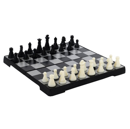 GSI Outdoors - Backpack Chess