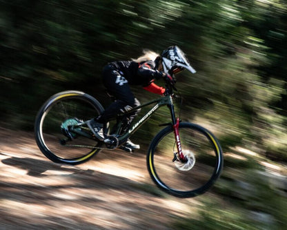 Michelin - Wild Enduro Rear Tire 29x2.4 - 29x2.40 Black - Black