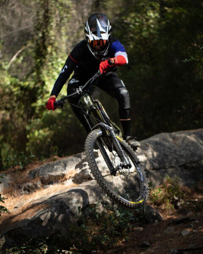 Michelin - Wild Enduro Rear Tire 29x2.4 - 29x2.40 Black - Black