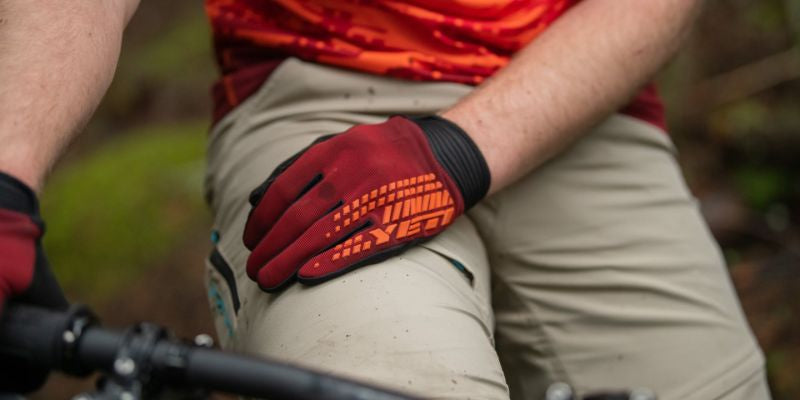 Yeti Cycles - Maverick Glove - Asphalt