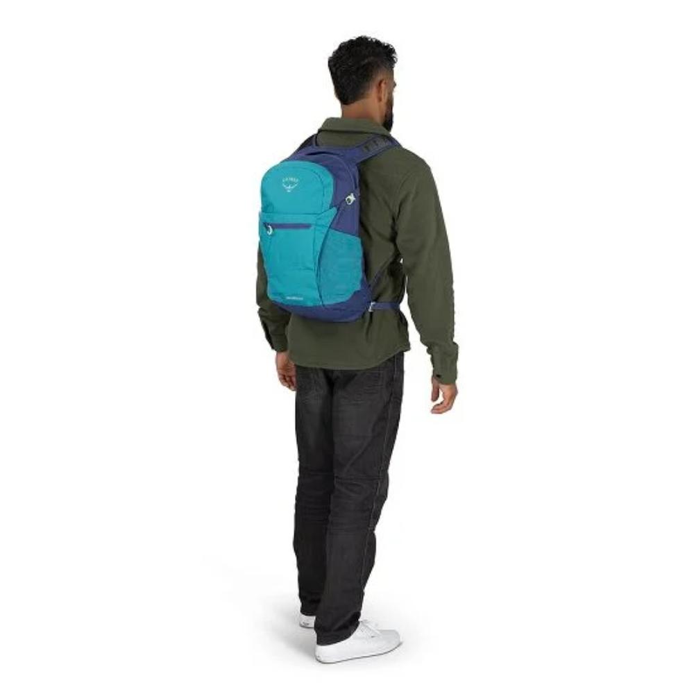 Osprey - Daylite Plus - Liquify Print Kakio Pink