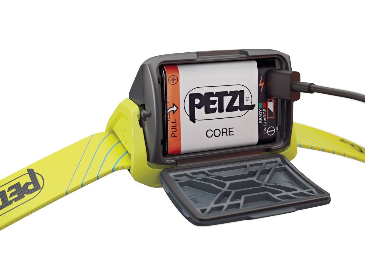 Petzl - Tikka Core Headlamp - Green