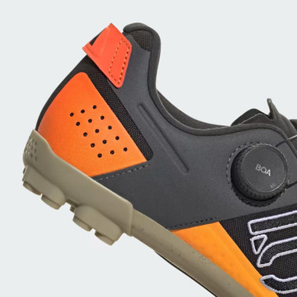 Five Ten - Kestrel Boa - Men's - Core Black/FTWR White/Impact Orange
