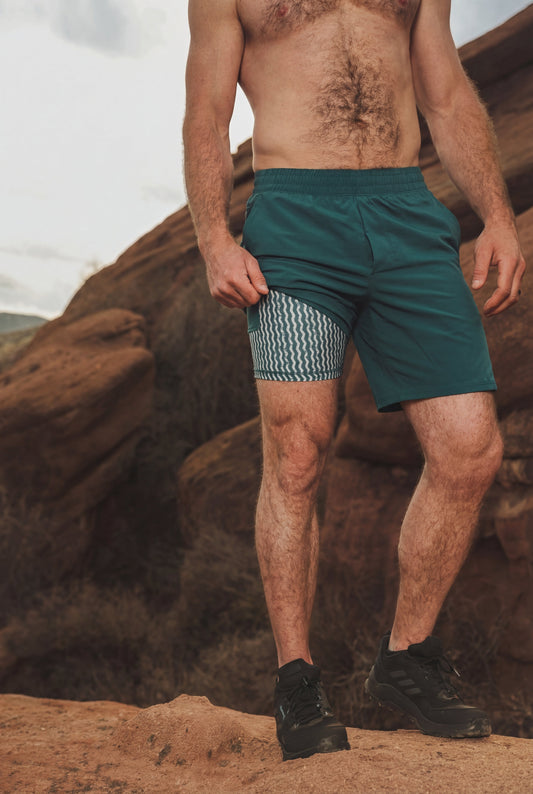 The Green Way | Green Deck Stripe Ball Hammock® 7 Inch Athletic Shorts