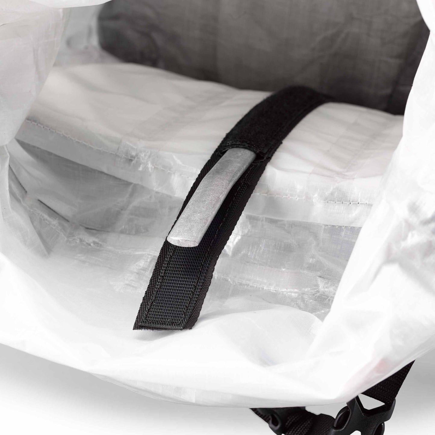 Hyperlite Mountain Gear - Unbound 40 Pack - White