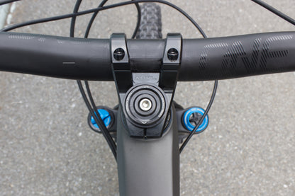 Transition - Sentinel Carbon Complete XO1 - Ti Grey