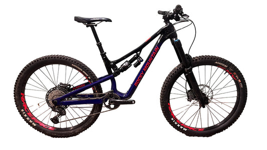 Demo Altitude C70 - Black Orange