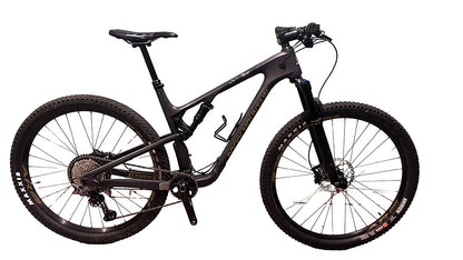 Demo Element C70 - Raw/Gold