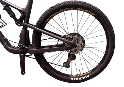 Demo Element C70 - Raw/Gold