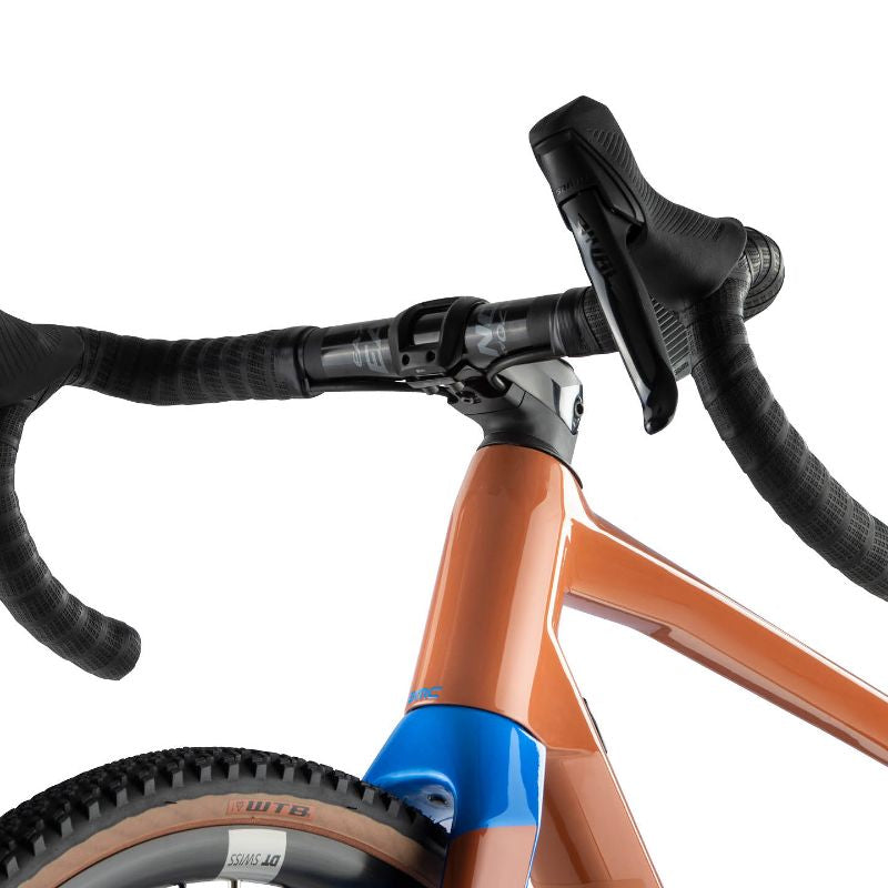 BMC - URS 01 Three - sce/blu/wht