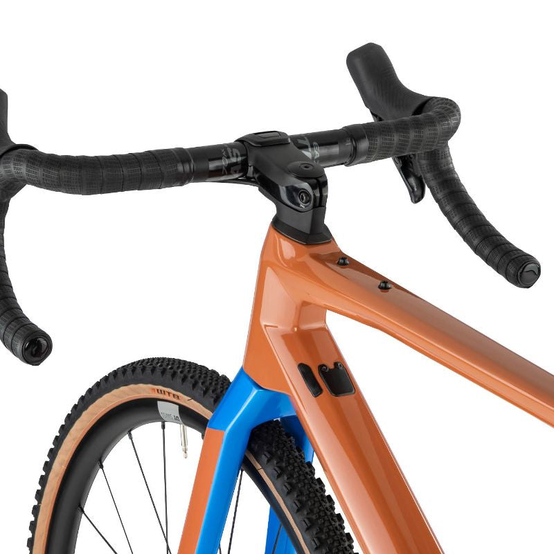 BMC - URS 01 Three - sce/blu/wht