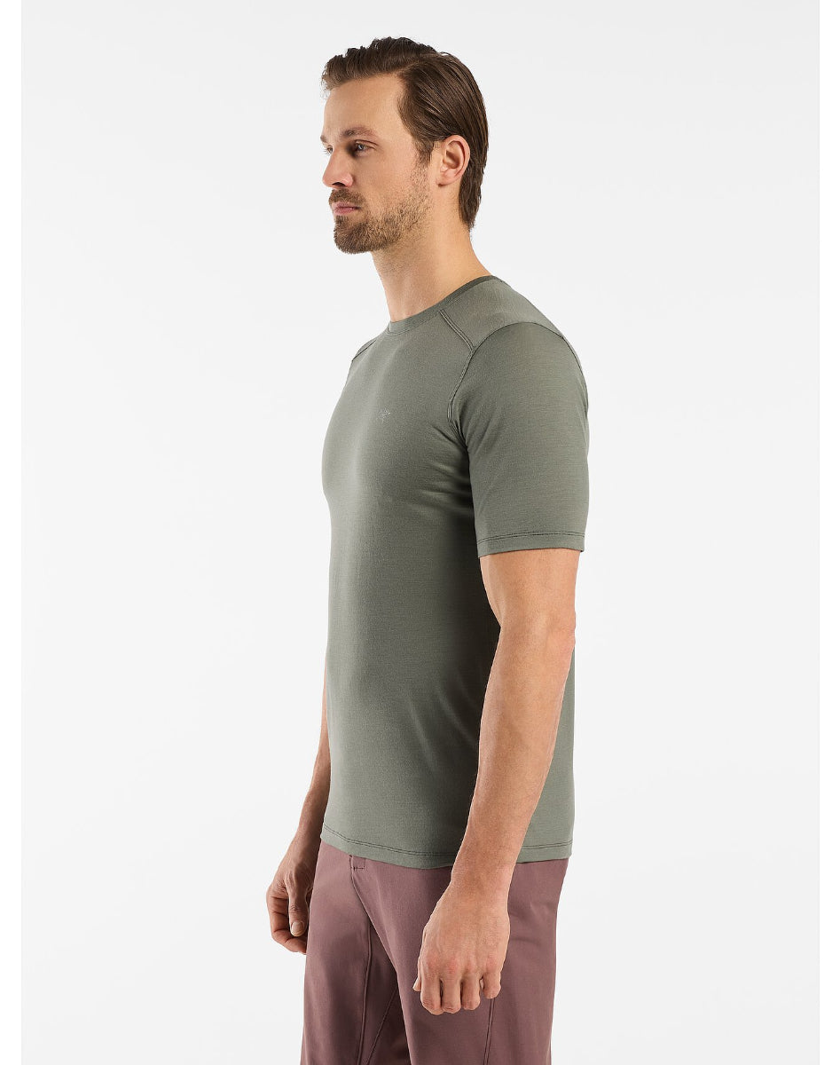 Arc'teryx - Ionia Merino Wool Short Sleeve Shirt -  Men's - Void