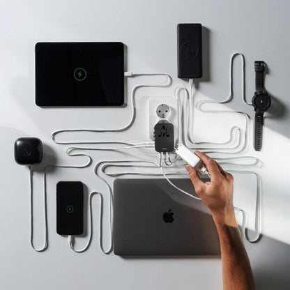 Matador - Global Travel Adapter - Black