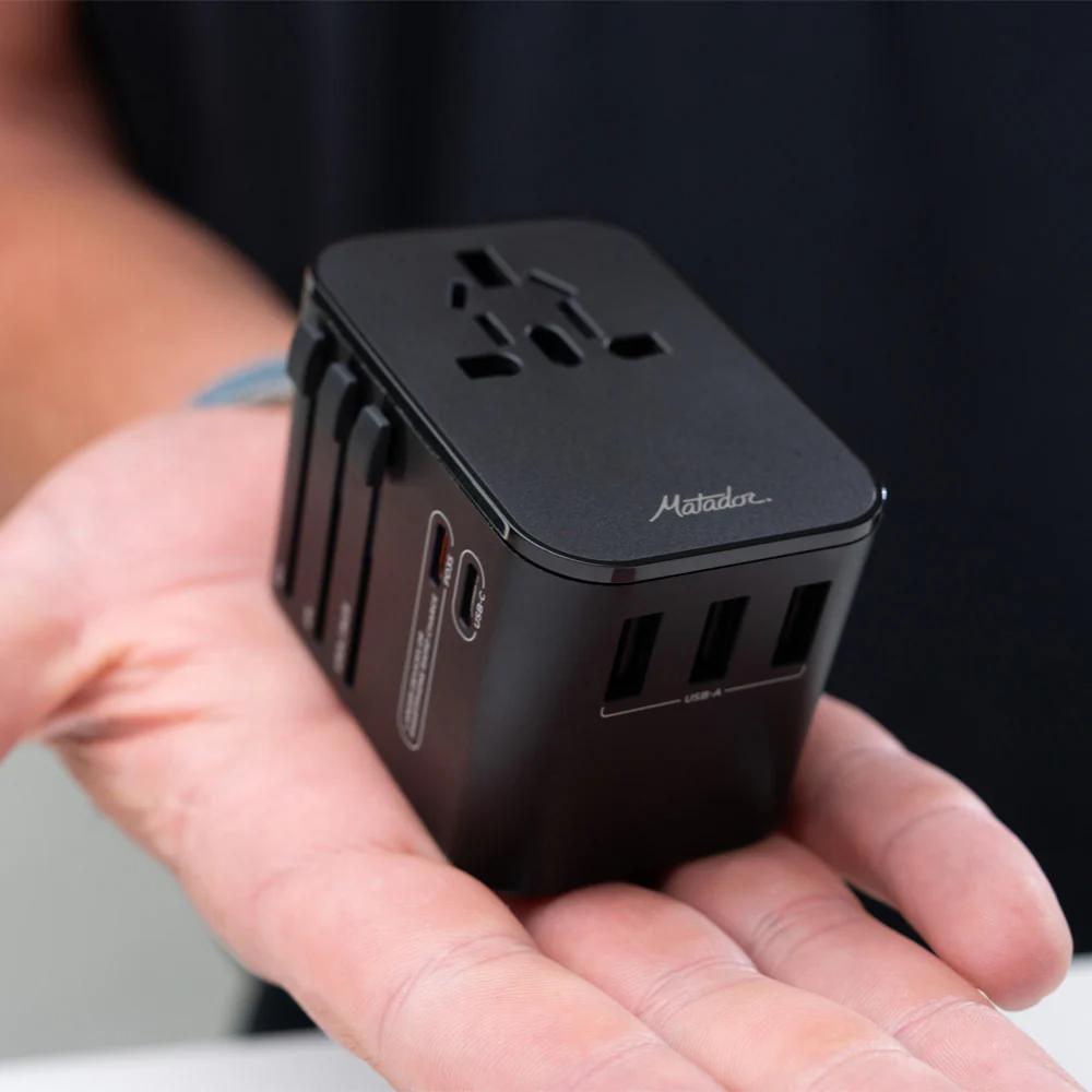 Matador - Global Travel Adapter - Black
