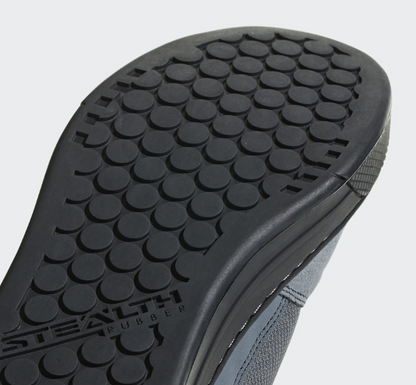 Five Ten - Freerider Mountain Bike Shoe - Men's - core black/carbon/pulse lime