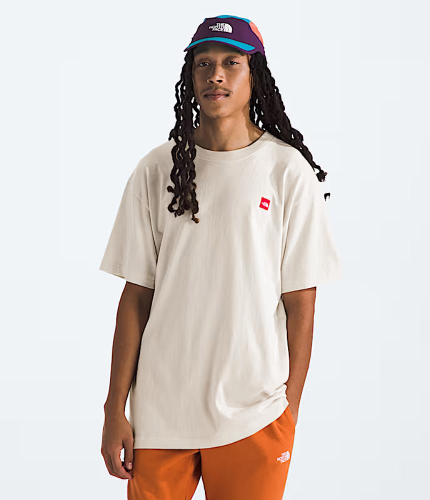 The North Face - Short Sleeve Red Box Kilimanjaro Heavyweight Tee - Men's - White Dune