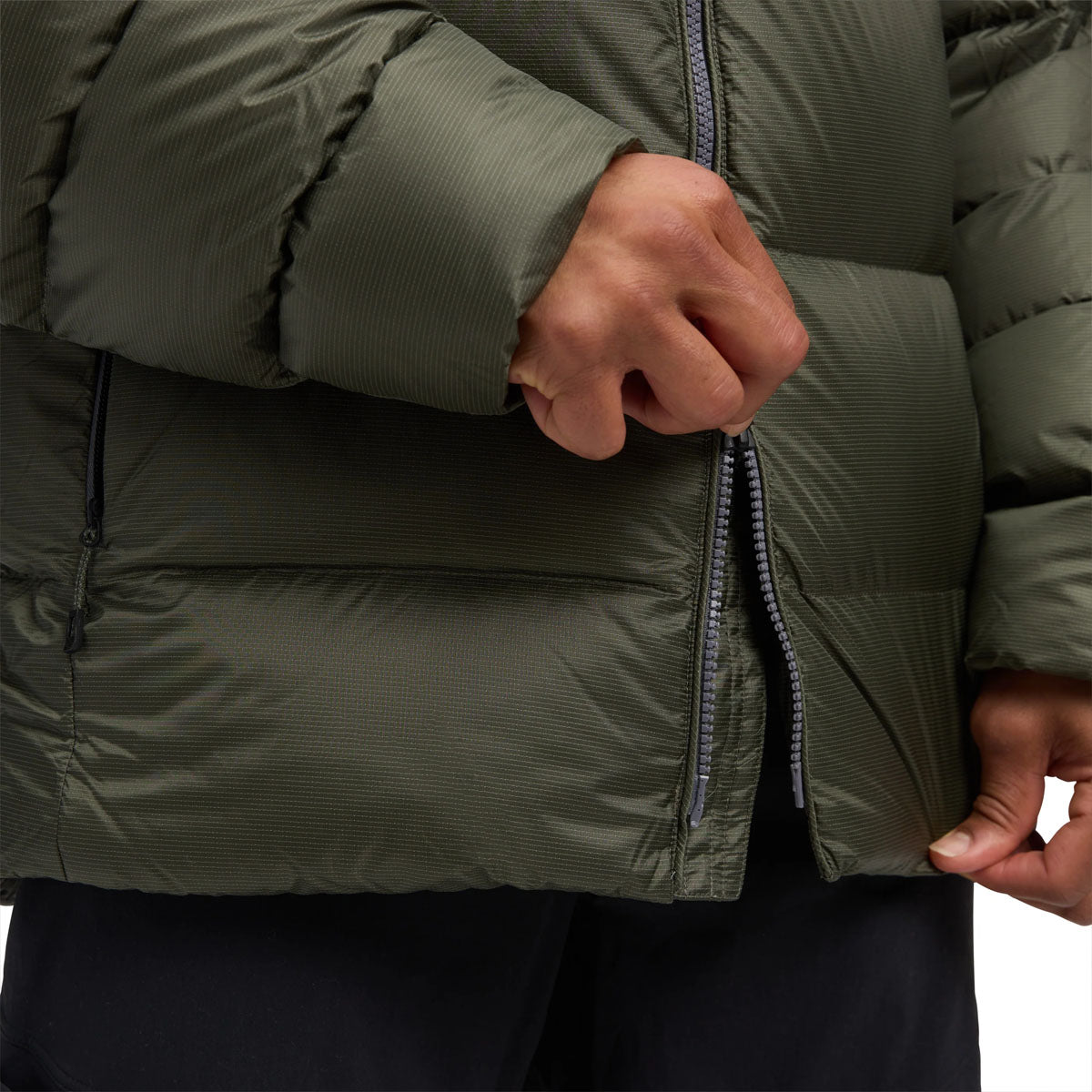 Black Diamond - Men's Mission Down 4000M Parka - Tundra