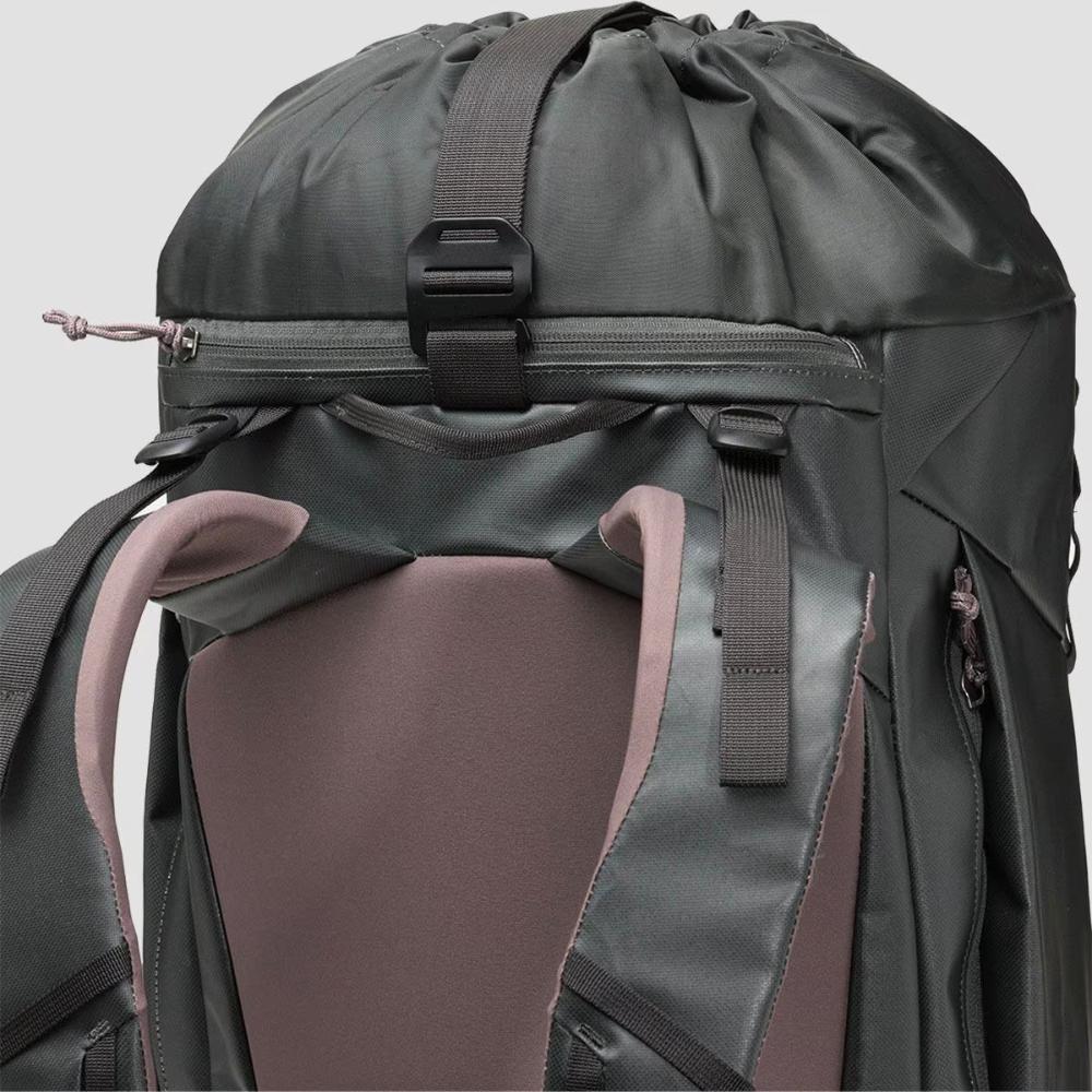 Blue Ice - Moonlight 55L Pack - Pirate Black