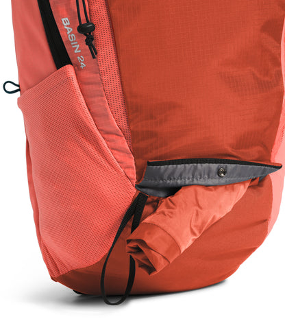 The North Face - Basin 24 Pack - TNF Black/TNF Black-NPF