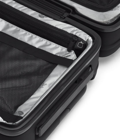 The North Face - All Weather 4-Wheeler 22in