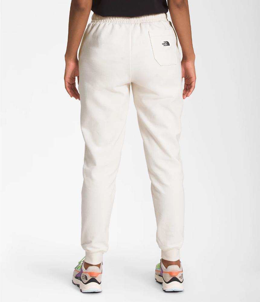 The North Face - Heritage Patch Jogger - Women's - Gardenia White