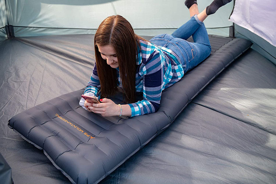 Alps Mountaineering - Nimble Insulated Air Mat - Charcoal