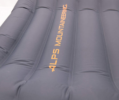 Alps Mountaineering - Nimble Insulated Air Mat - Charcoal