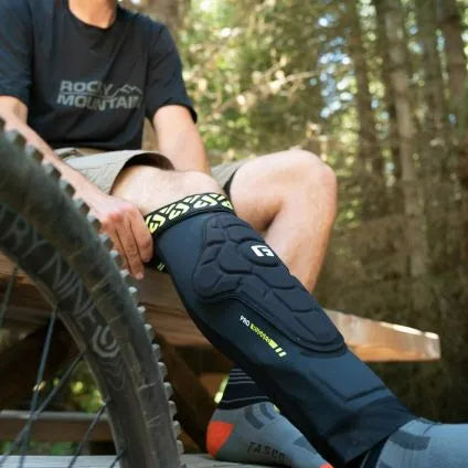 G-Form - Pro Rugged 2 Knee - Black