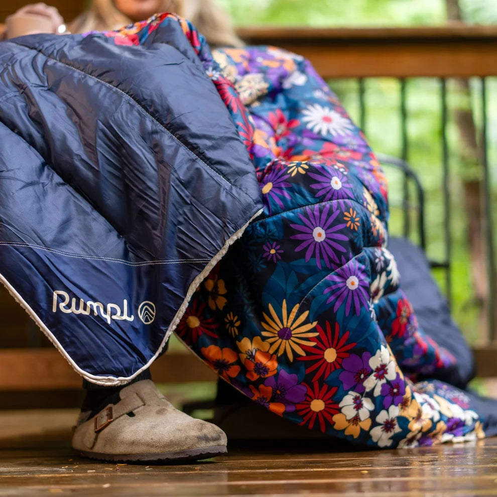 Rumpl - Fleece Puffy Blanket - Midnight Bloom