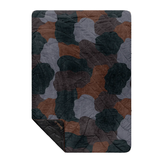Rumpl - Fleece Puffy Blanket - Puzzled Black