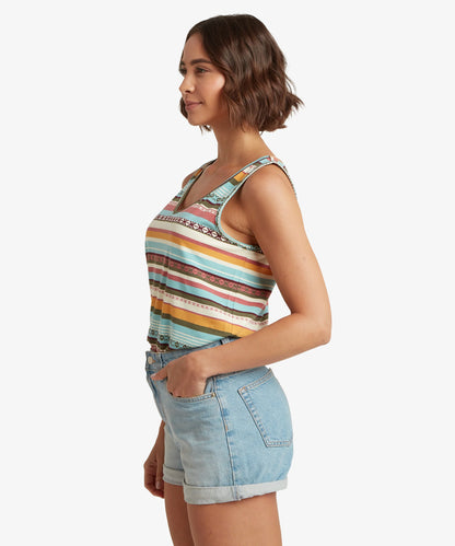 Sherpa - Neha V-Neck Tank - Evergreen Indreni