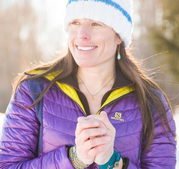 Bronwen - Tiny Charm Snowflake - Charcoal / Silver