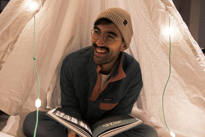 MPowered - Luci Portable Solar String Lights + Power Hub