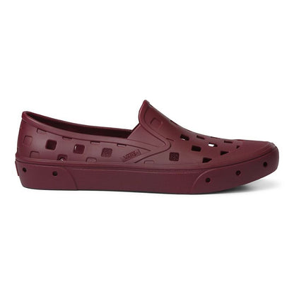 Vans - Slip-On Trek - Unisex - Black
