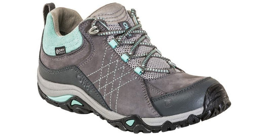 Oboz - Sapphire Low Waterproof - Women's - Charcoal / Beach Glass