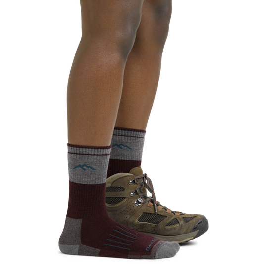 Darn Tough - Women's Hunter Boot Heavyweight With Full Cushion - Burgundy