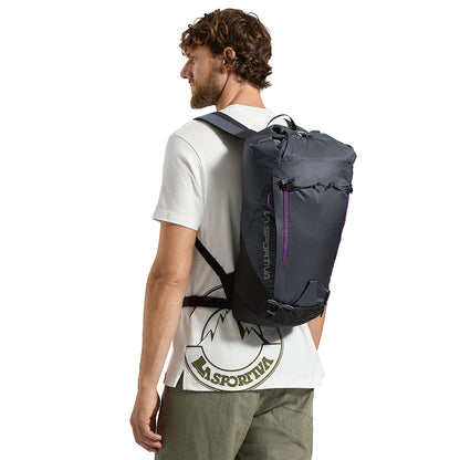 La Sportiva - Granite 22 Backpack - Onyx/Black